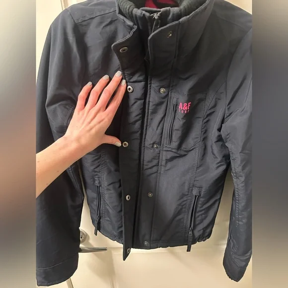 Abercrombie & Fitch All Season Coat - Picture 3 of 15